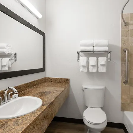 Ramada Suites By Wyndham San Diego Hotel Circle Area-3